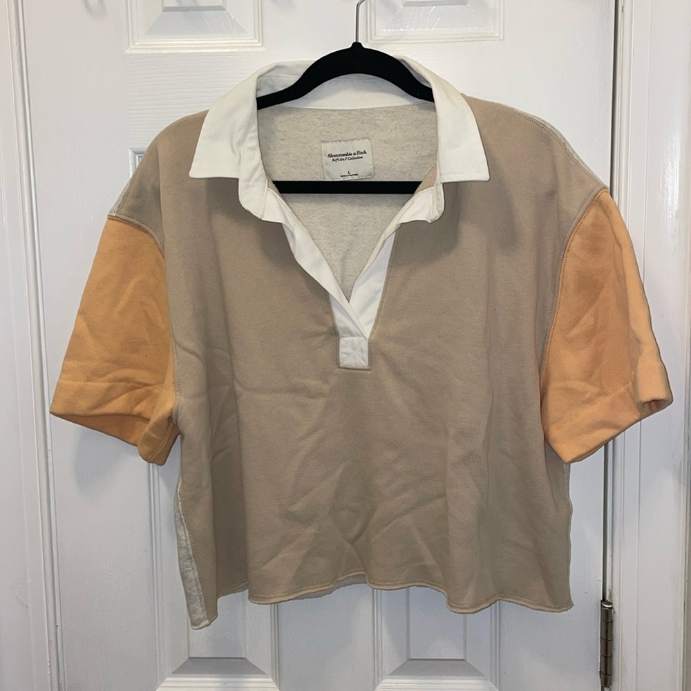 NWT Color Block Crop Collar Shirt